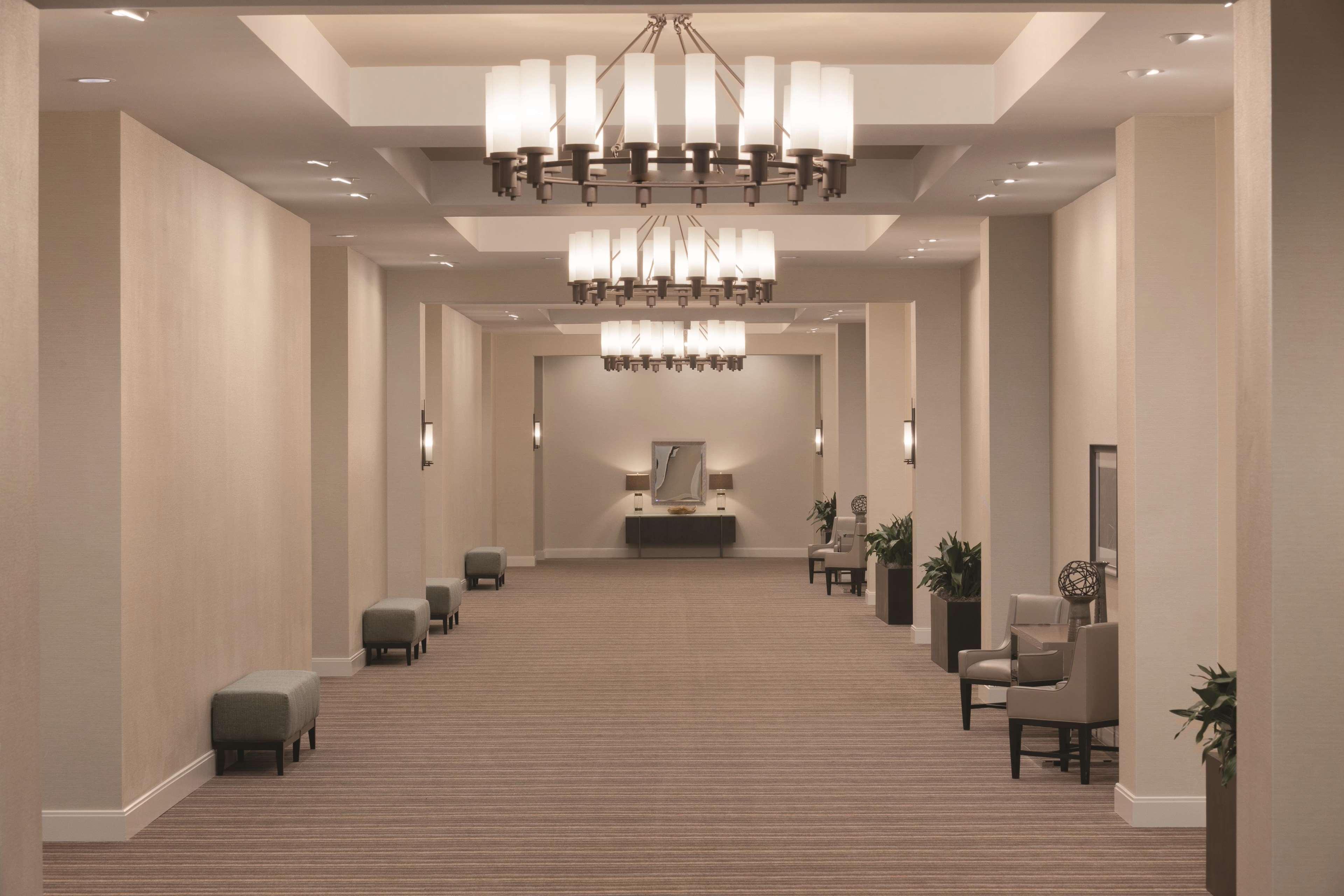 Embassy Suites Oklahoma City Downtown/Medical Center Bagian luar foto
