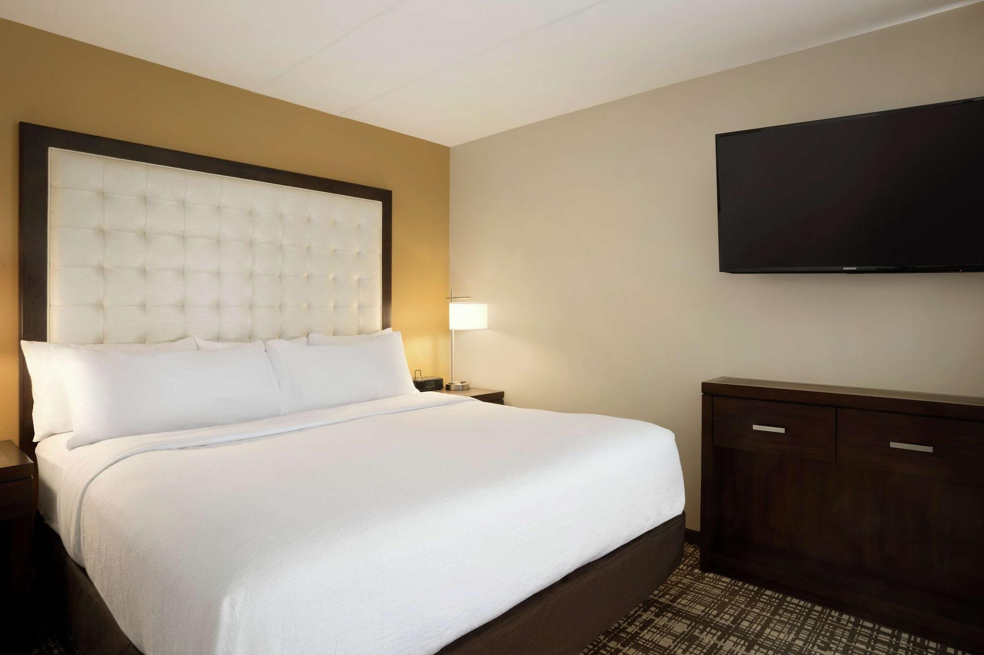 Embassy Suites Oklahoma City Downtown/Medical Center Bagian luar foto