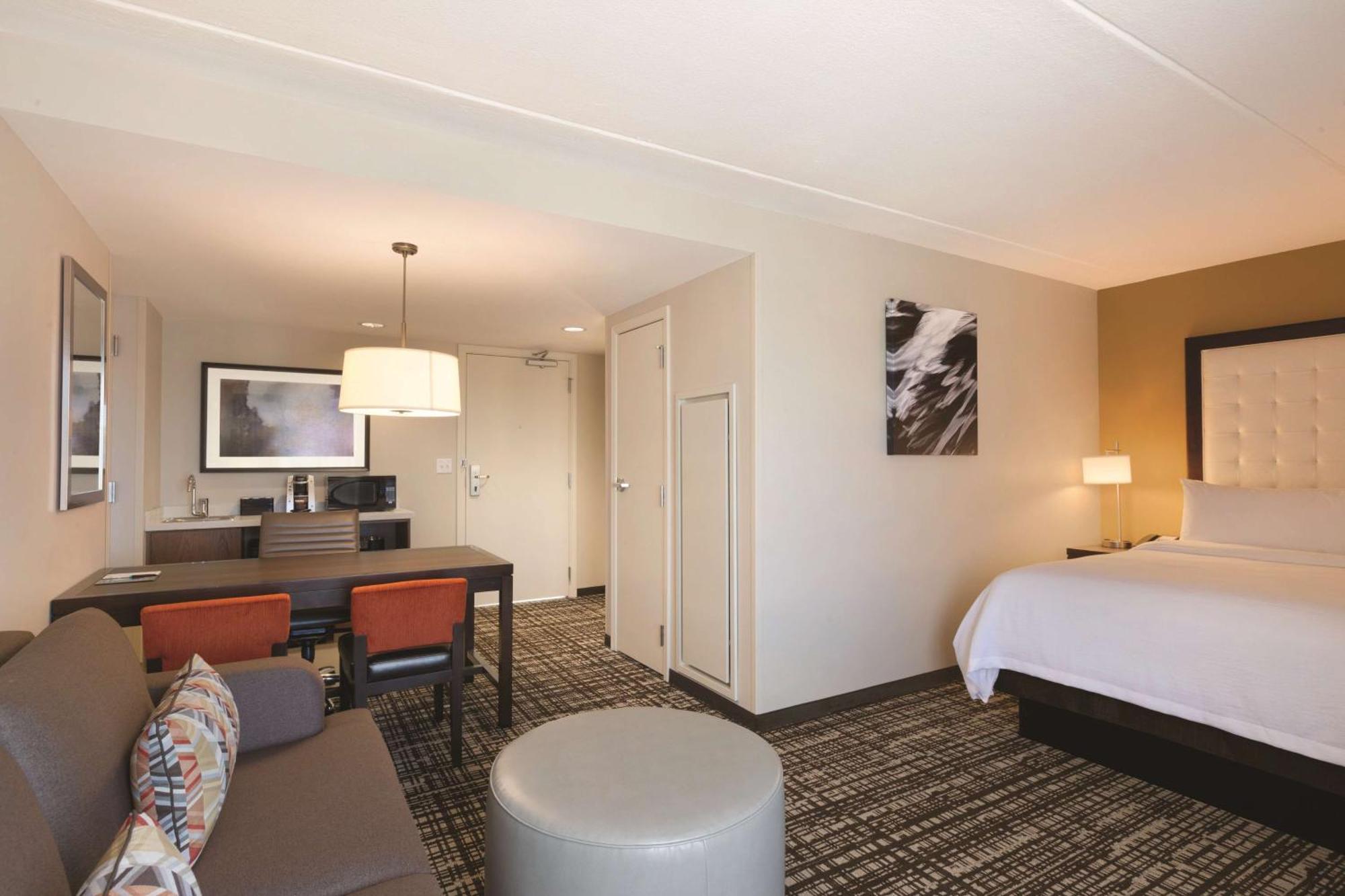 Embassy Suites Oklahoma City Downtown/Medical Center Bagian luar foto